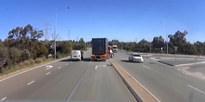 Idiot Truck driver nearly causes huge accident