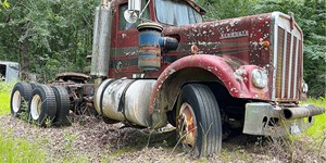 Can We Crank This Old KENWORTH W900
