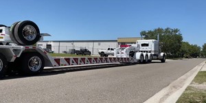 Globe Trailers: Tri-State's 'Comatose' Extendable Lowboy Trailer